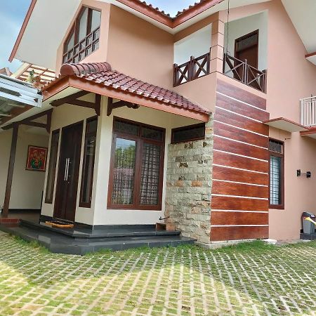 Villa Eco Green Tlekung Екстер'єр фото